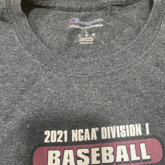 Champion NCAA Baseball National Champions T-Shirt Mississippi State Bulldogs - Picture 6 of 6